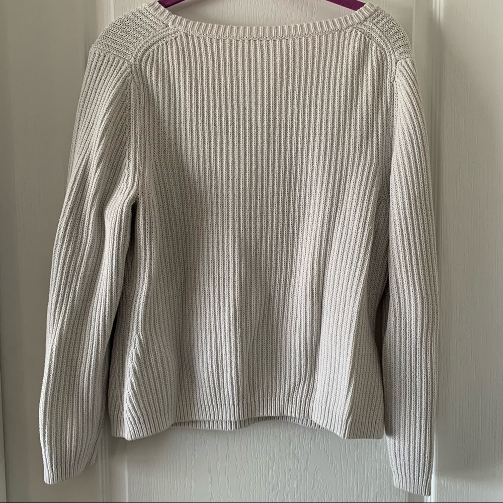 Victoria’s Secret sweater - Picture 2 of 4